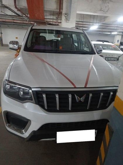 Second-hand 2023 Mahindra Scorpio S for sale in Jehanabad