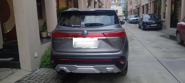 Second-hand 2021 MG Hector Sharp Diesel MT for sale in Vadodara-1