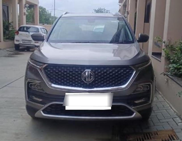 Second-hand 2021 MG Hector Sharp Diesel MT for sale in Vadodara-2