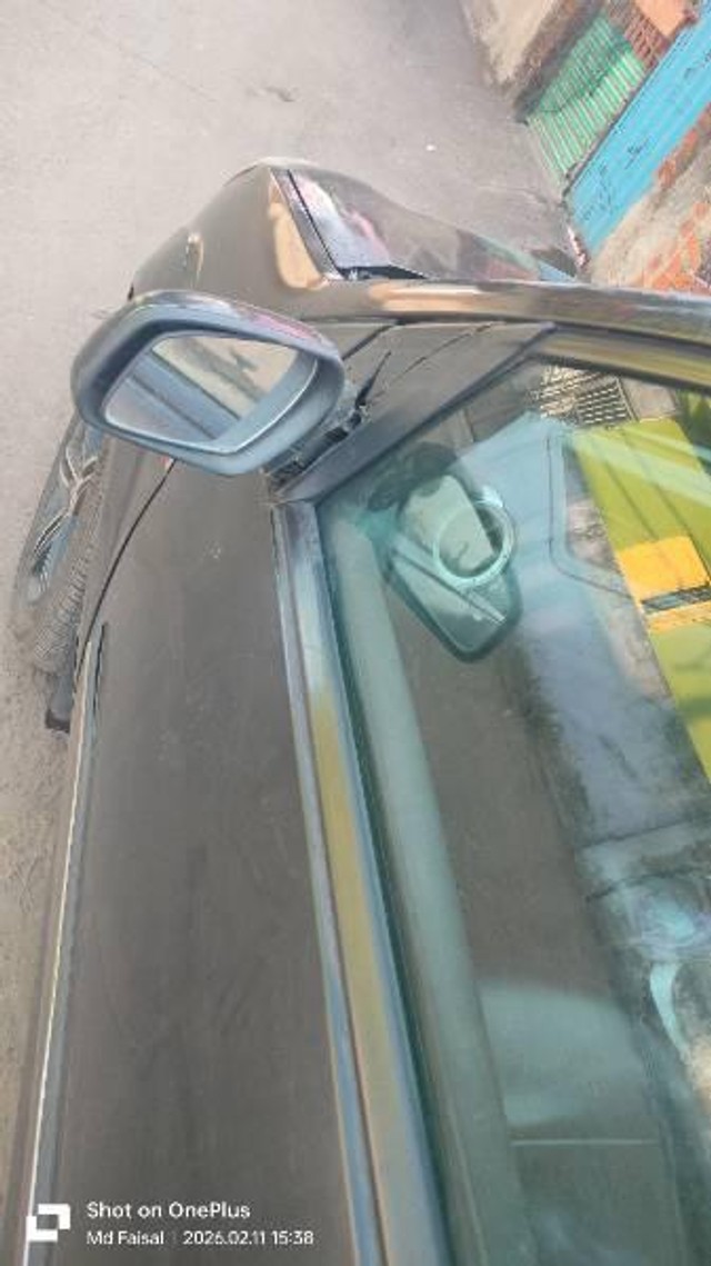 Second-hand 2010 Ford Figo Petrol ZXI for sale in Jagatsinghpur-2