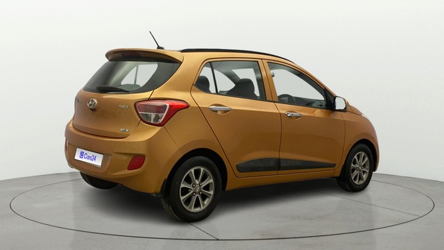 Second-hand 2014 Hyundai Grand i10 Asta Option for sale in Kochi-14