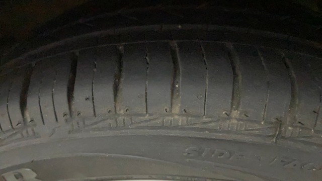 Second-hand 2014 Hyundai Grand i10 Asta Option for sale in Kochi-3