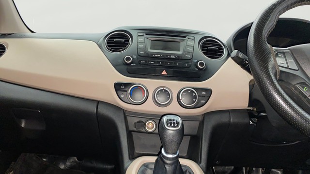 Second-hand 2014 Hyundai Grand i10 Asta Option for sale in Kochi-8