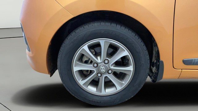 Second-hand 2014 Hyundai Grand i10 Asta Option for sale in Kochi-30