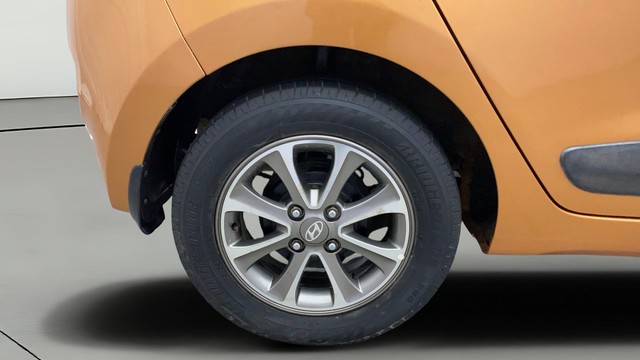 Second-hand 2014 Hyundai Grand i10 Asta Option for sale in Kochi-28