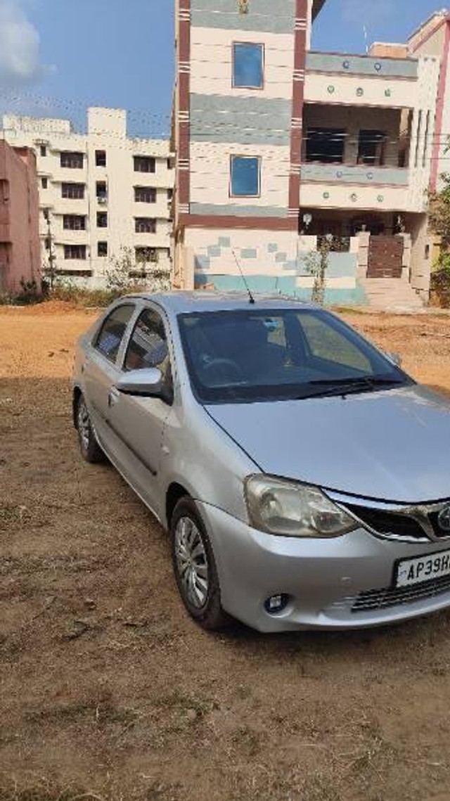 Toyota Etios GD Second-hand 2015 Toyota Etios GD for sale in Srikalahasti-5