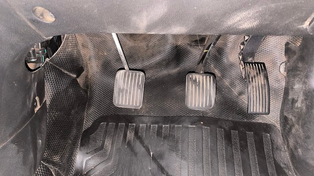 Second-hand 2015 Hyundai Grand i10 1.2 CRDi Asta for sale in Bangalore-14