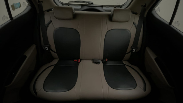 Second-hand 2015 Hyundai Grand i10 1.2 CRDi Asta for sale in Bangalore-28