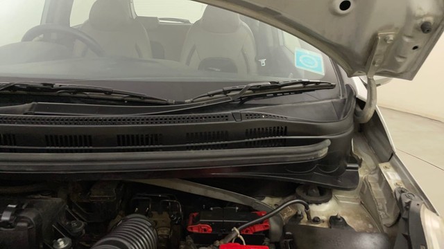 Second-hand 2015 Hyundai Grand i10 1.2 CRDi Asta for sale in Bangalore-32