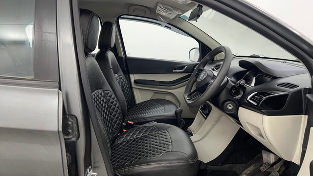 Second-hand 2022 Tata Tiago XZ Plus for sale in Pune-15