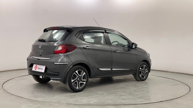 Second-hand 2022 Tata Tiago XZ Plus for sale in Pune-3