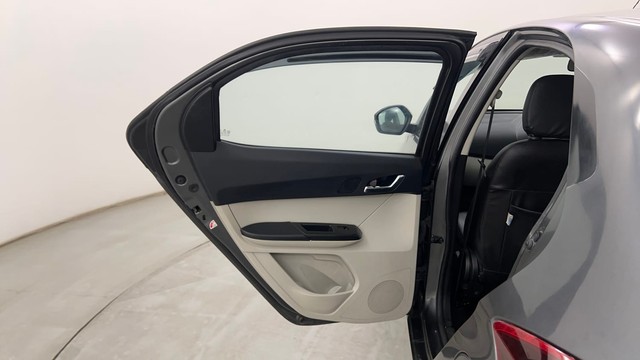 Second-hand 2022 Tata Tiago XZ Plus for sale in Pune-31