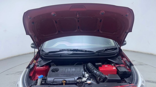 Second-hand 2018 Hyundai i20 1.4 Asta Option for sale in Hyderabad-8