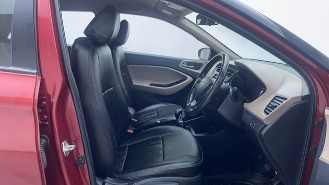 Second-hand 2018 Hyundai i20 1.4 Asta Option for sale in Hyderabad-15