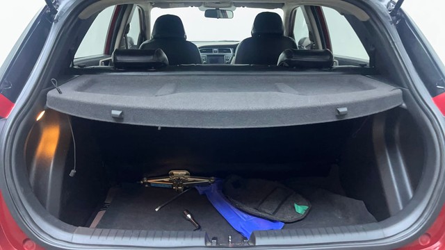 Second-hand 2018 Hyundai i20 1.4 Asta Option for sale in Hyderabad-9