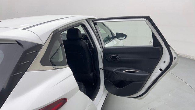 Second-hand 2020 Hyundai i20 Asta Turbo DCT for sale in Gurgaon-33