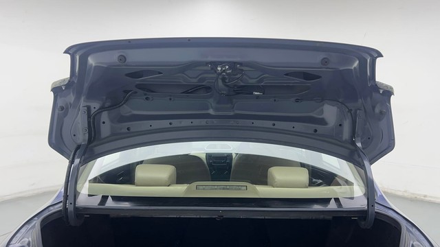 Second-hand 2019 Maruti Suzuki Dzire VXI for sale in Ghaziabad-24