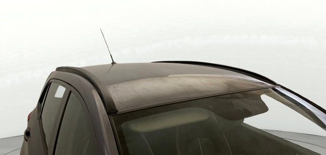 Second-hand 2015 Hyundai Grand i10 Sportz for sale in Noida-8