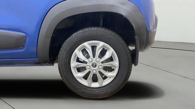 Second-hand 2019 Renault KWID Climber 1.0 MT for sale in Hyderabad-26