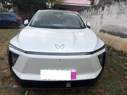 Second-hand 2025 Mahindra XEV 9e Pack Three for sale in Tiruchirappalli
