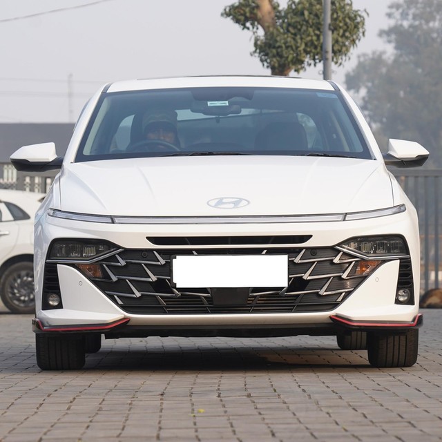 Second-hand 2024 Hyundai Verna SX Opt Turbo DCT for sale in Karnal-6