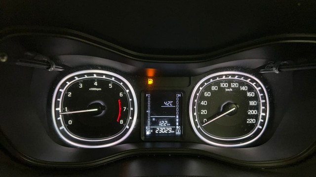 Second-hand 2022 Maruti Suzuki Vitara Brezza ZXI Plus Dual Tone for sale in Mumbai-13