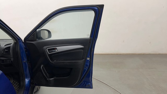 Second-hand 2022 Maruti Suzuki Vitara Brezza ZXI Plus Dual Tone for sale in Mumbai-16