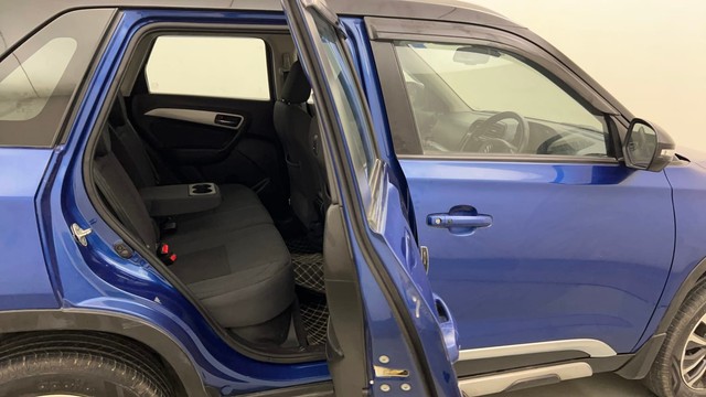 Second-hand 2022 Maruti Suzuki Vitara Brezza ZXI Plus Dual Tone for sale in Mumbai-28