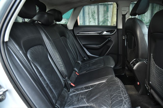 Second-hand 2015 Audi Q3 2.0 TDI Quattro Premium Plus for sale in Kolkata-15