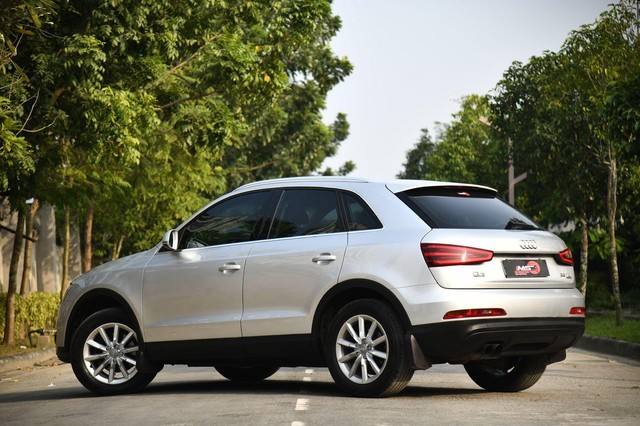 Second-hand 2015 Audi Q3 2.0 TDI Quattro Premium Plus for sale in Kolkata-22