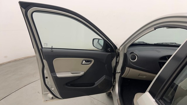 Second-hand 2017 Maruti Suzuki Alto K10 VXI for sale in Chandigarh-27