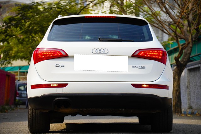Second-hand 2013 Audi Q3 35 TDI Quattro Premium Plus for sale in Kolkata-2