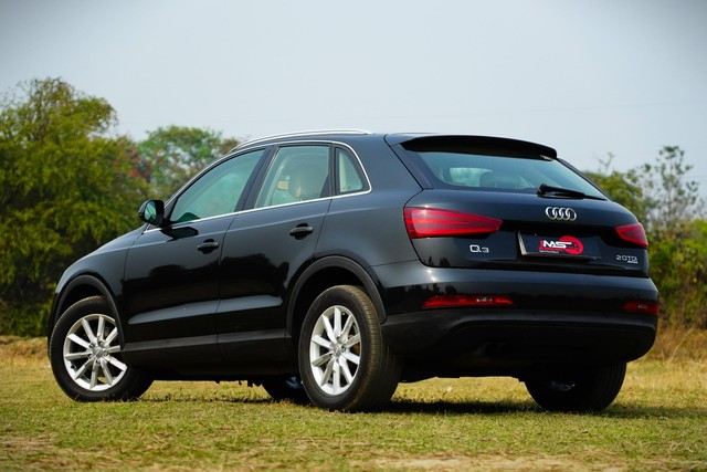 Second-hand 2015 Audi Q3 35 TDI Quattro Premium for sale in Kolkata-3
