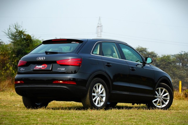 Second-hand 2015 Audi Q3 35 TDI Quattro Premium for sale in Kolkata-13