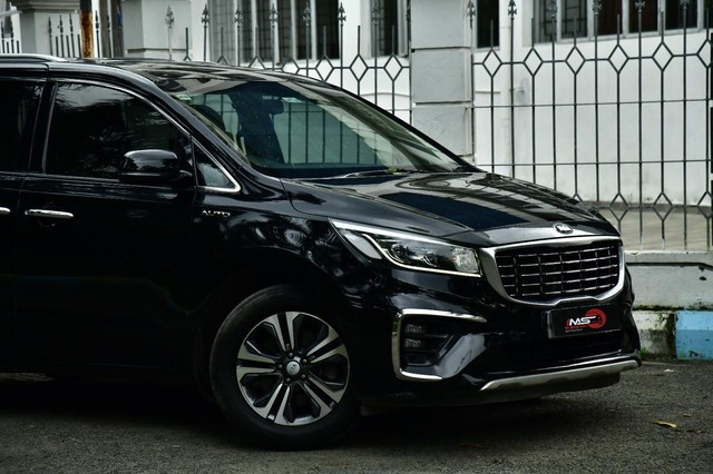 Kia Carnival Prestige 6 STR Second-hand 2020 Kia Carnival Prestige 6 STR for sale in Kolkata-0