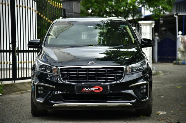 Kia Carnival Prestige 6 STR Second-hand 2020 Kia Carnival Prestige 6 STR for sale in Kolkata-5