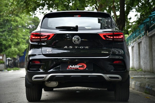 Second-hand 2023 MG Astor Sharp CVT BSVI for sale in Kolkata-2