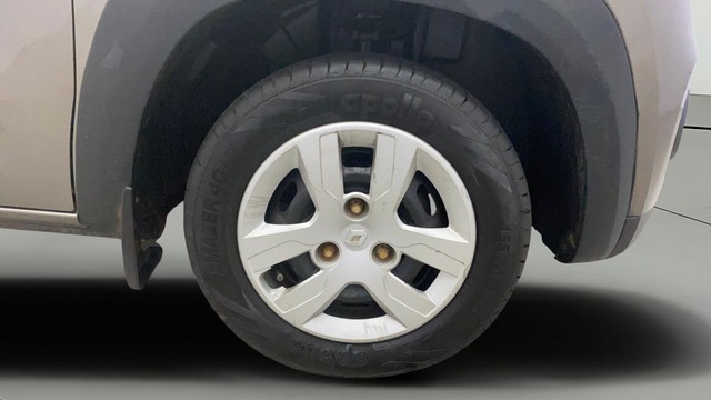 Second-hand 2017 Renault KWID RXL for sale in Kochi-26