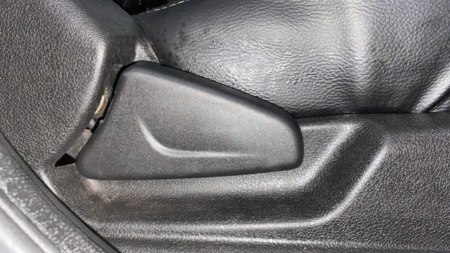 Second-hand 2017 Renault KWID RXL for sale in Kochi-4