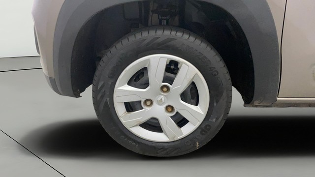 Second-hand 2017 Renault KWID RXL for sale in Kochi-29