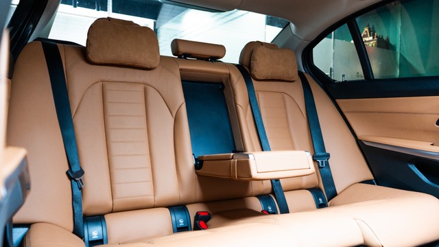 BMW 3 Series Long Wheelbase 330Li M Sport Second-hand 2026 BMW 3 Series Long Wheelbase 330Li M Sport for sale in New Delhi-13