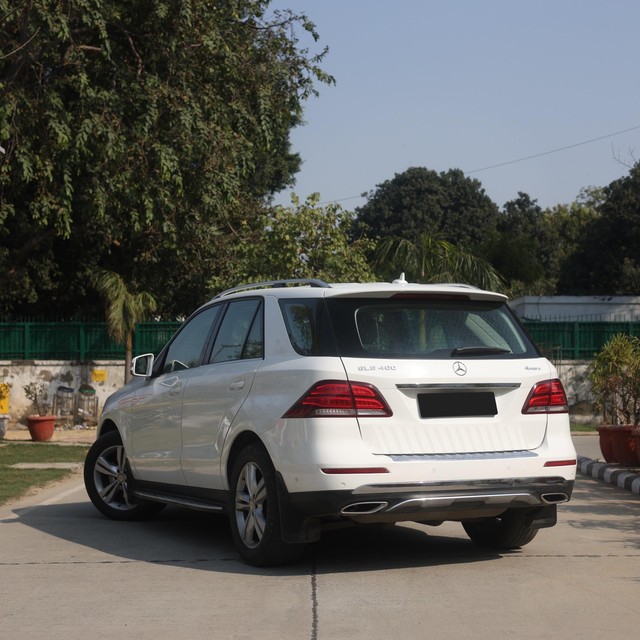 Second-hand 2017 Mercedes-Benz GLE 400 4MATIC for sale in New Delhi-5