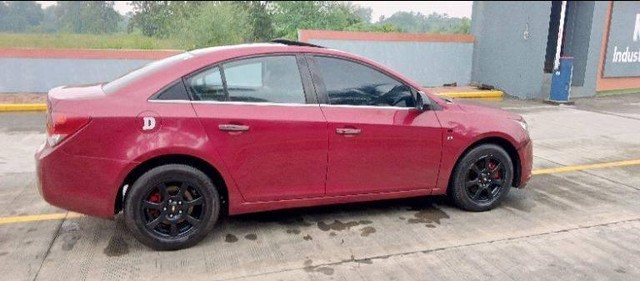 Second-hand 2012 Chevrolet Cruze LTZ for sale in Valsad-4