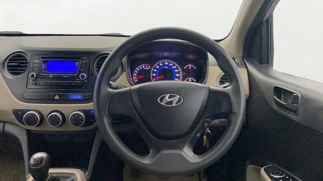 Hyundai Grand i10 Magna Second-hand 2016 Hyundai Grand i10 Magna for sale in Lucknow-12