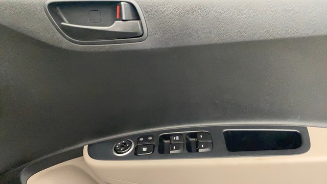 Hyundai Grand i10 Magna Second-hand 2016 Hyundai Grand i10 Magna for sale in Lucknow-17