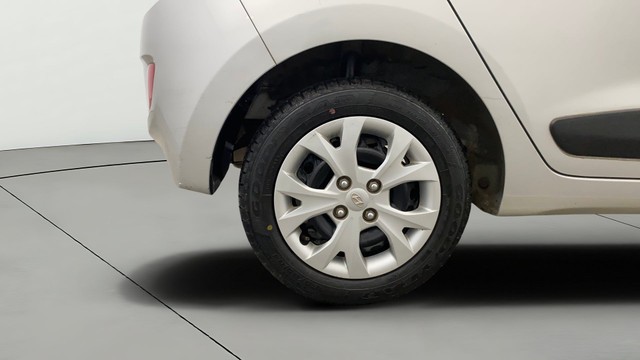 Hyundai Grand i10 Magna Second-hand 2016 Hyundai Grand i10 Magna for sale in Lucknow-24