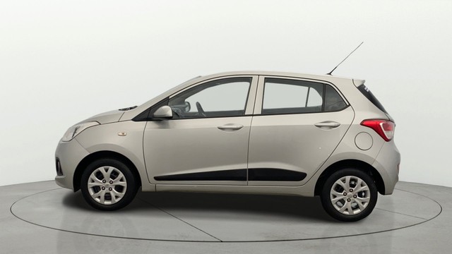 Hyundai Grand i10 Magna Second-hand 2016 Hyundai Grand i10 Magna for sale in Lucknow-5
