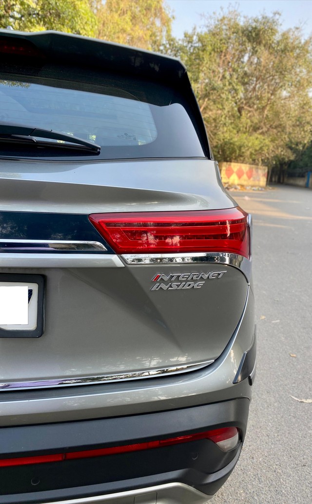 Second-hand 2021 MG Hector Sharp DCT for sale in New Delhi-6