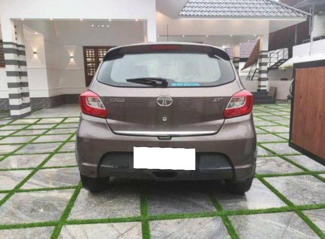 Second-hand 2019 Tata Tiago XZ Plus for sale in Kottayam-2