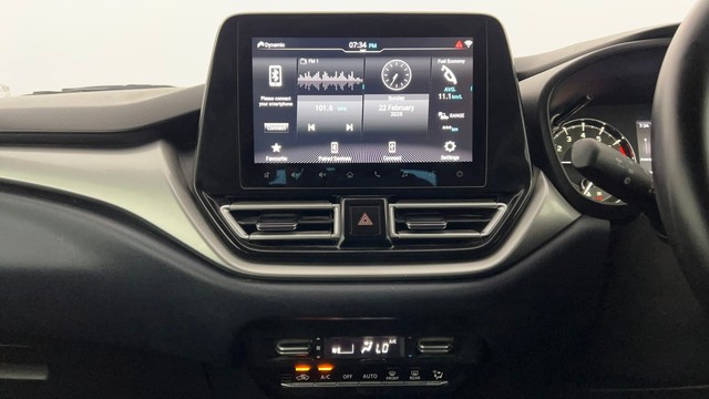 Second-hand 2022 Maruti Suzuki Baleno Alpha for sale in Lucknow-36